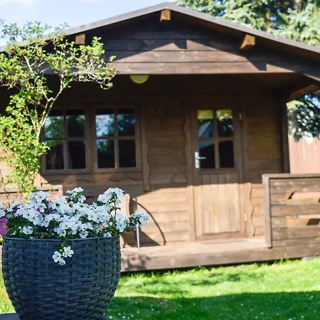 Кемпинг Garden 2*